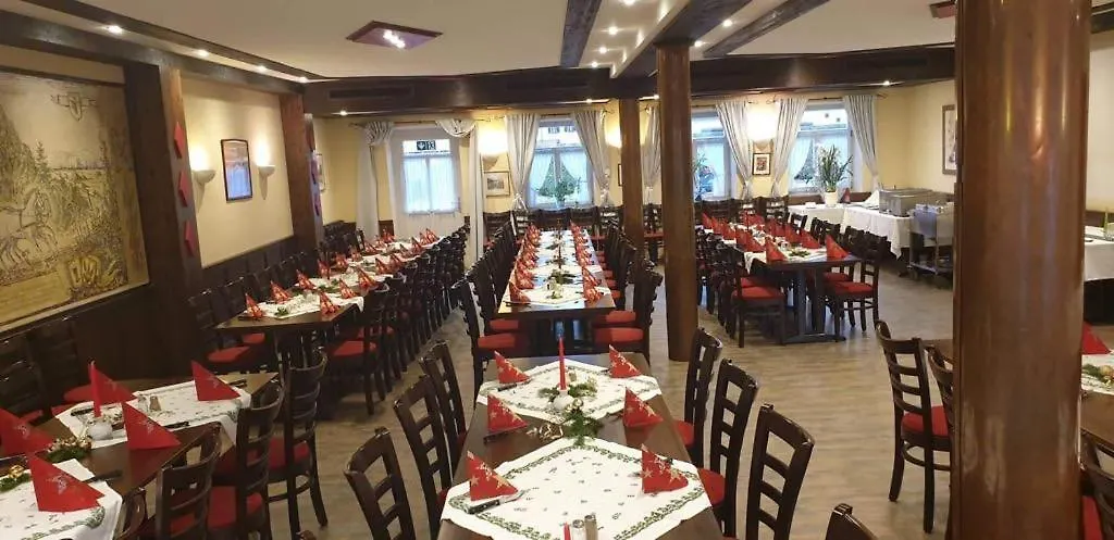 Gasthof Zur Post - Inning Bed & Breakfast Inning am Ammersee